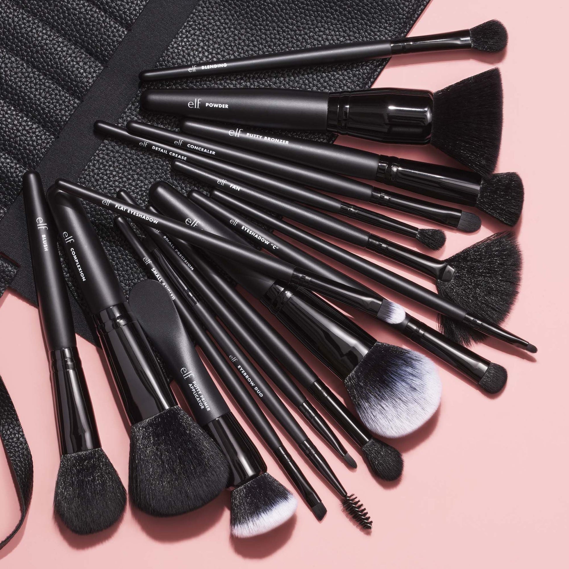 17-piece-ultimate-makeup-brush-set-and-travel-roll-f4 042423_UltBrushSet_V1_Main-2_IGF.jpg