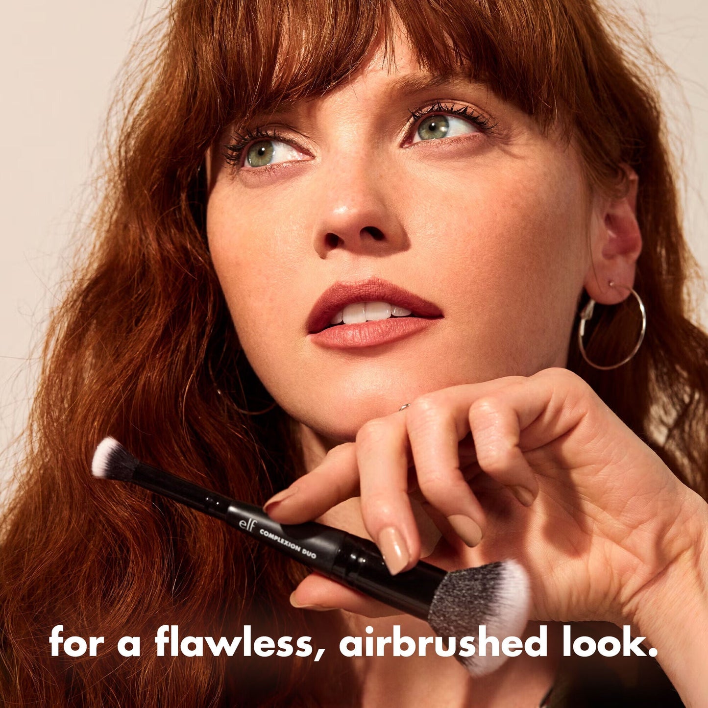 concealer-and-foundation-complexion-duo-brush-p7 0426_EDU_ComplexionDuoBrush_Benefit.jpg