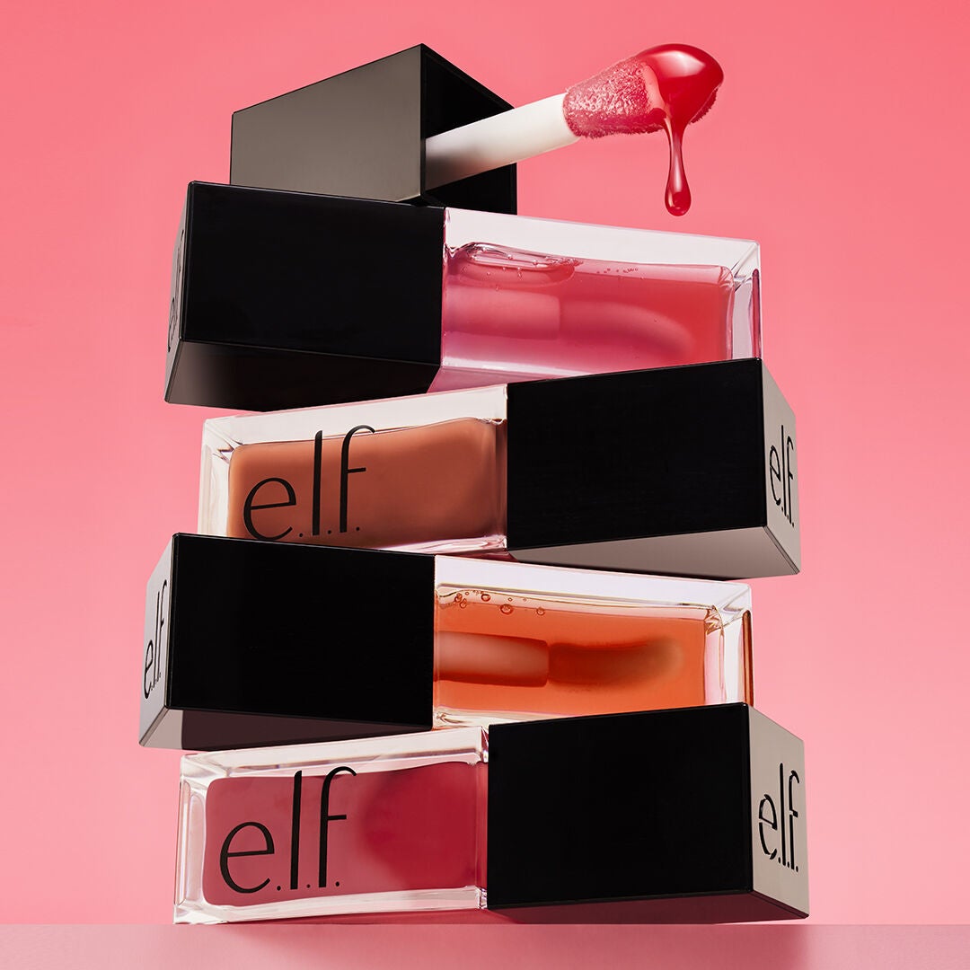 glow-reviver-lip-oil-k8 053023_SL_GlowRev_Fam_FOCUSSTACK-2RGB_IGF_a02f77a9-bf07-4a60-8c73-7b207cf9f12d.jpg