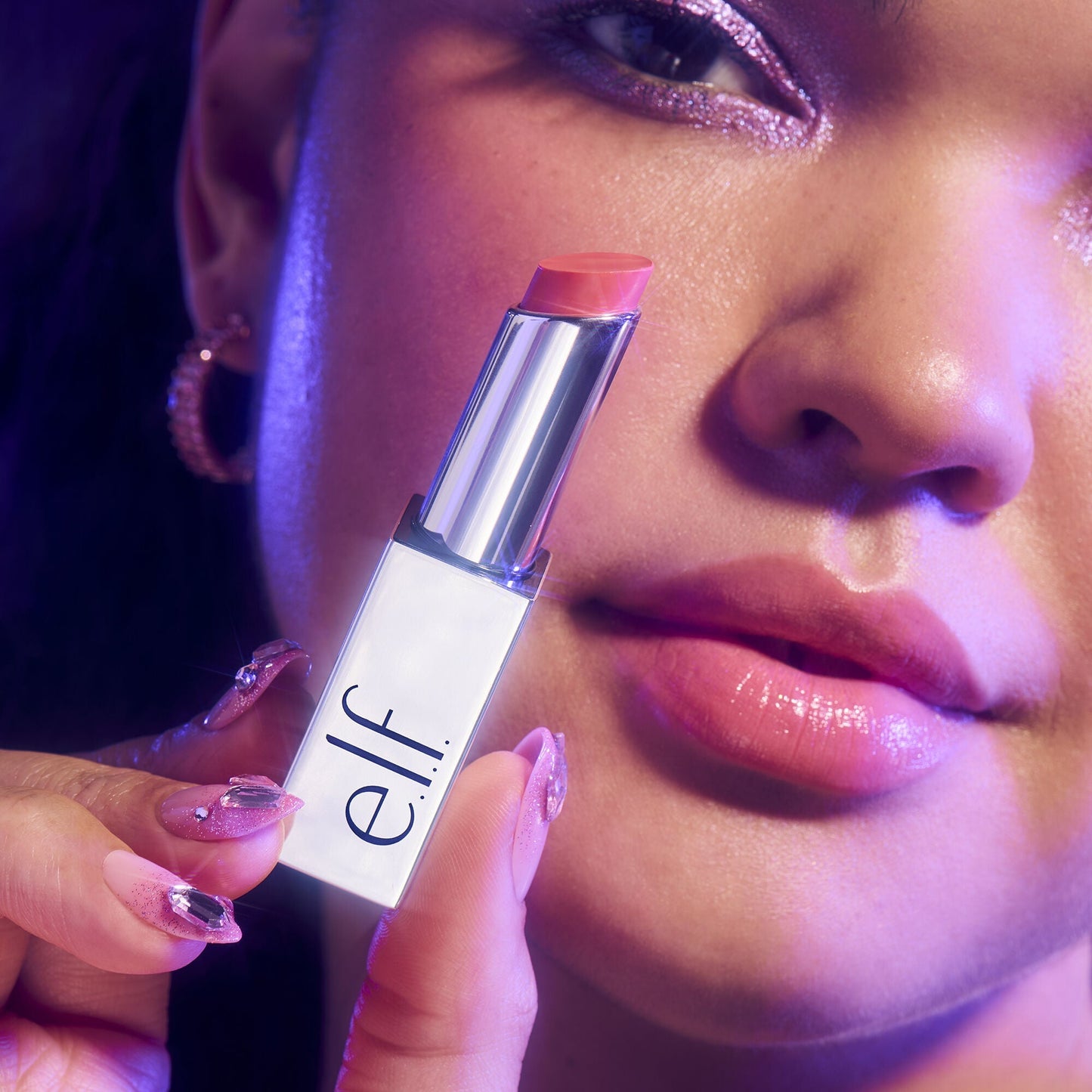 glow-reviver-lip-oil-stick-p5 072225_Breanna_SlipStick_1236_2000x2000_4adb6d91-4349-4c16-9f8e-036611f762d8.jpg