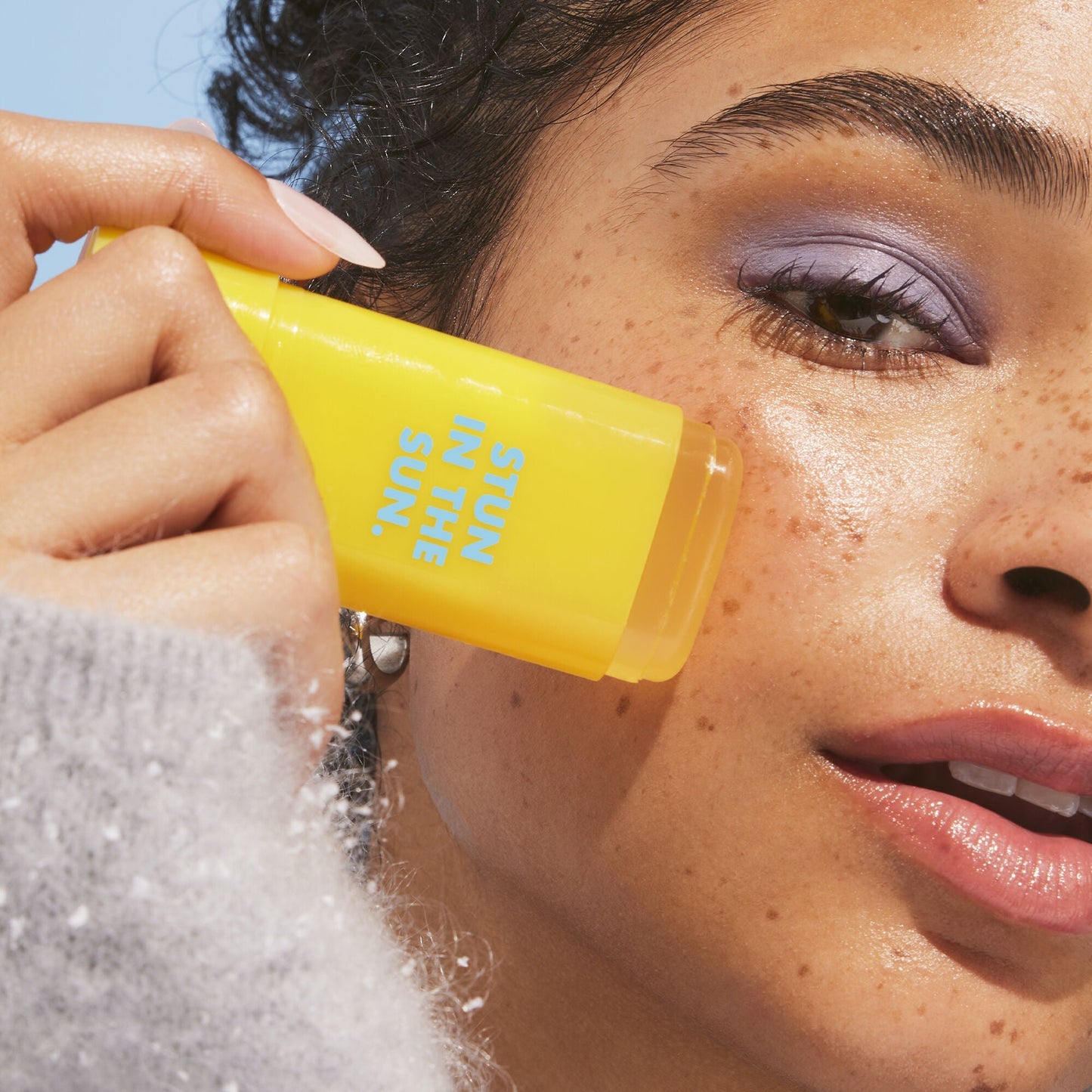 suntouchable-invisi-stick-spf-50-g2 091924_Aiyana_Sunwich2_2468_FINAL_RGB_IGF2.jpg