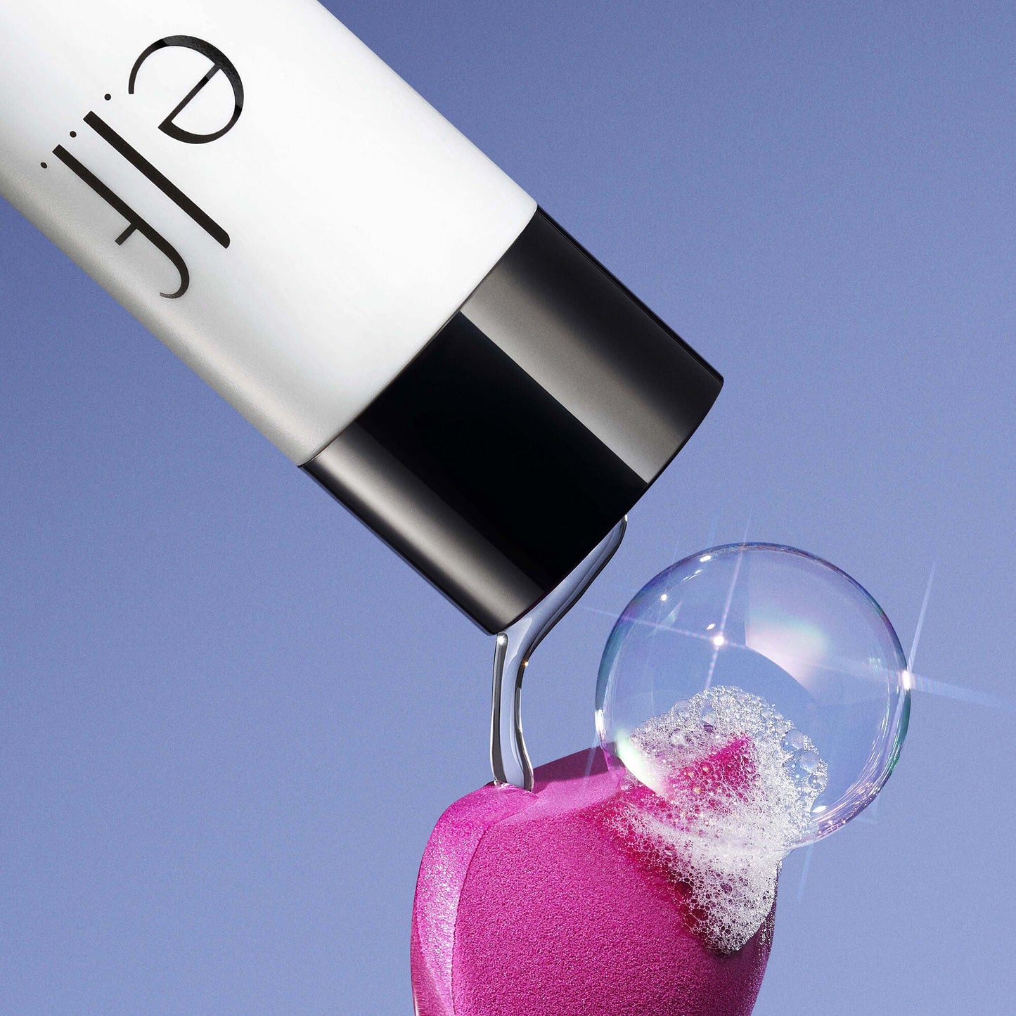 clean-queen-liquid-brush-and-sponge-cleaner-q7 111124_elf_CleanQueen_Tools_0032_MAIN-HELICON_358_w2QC_IGF.jpg