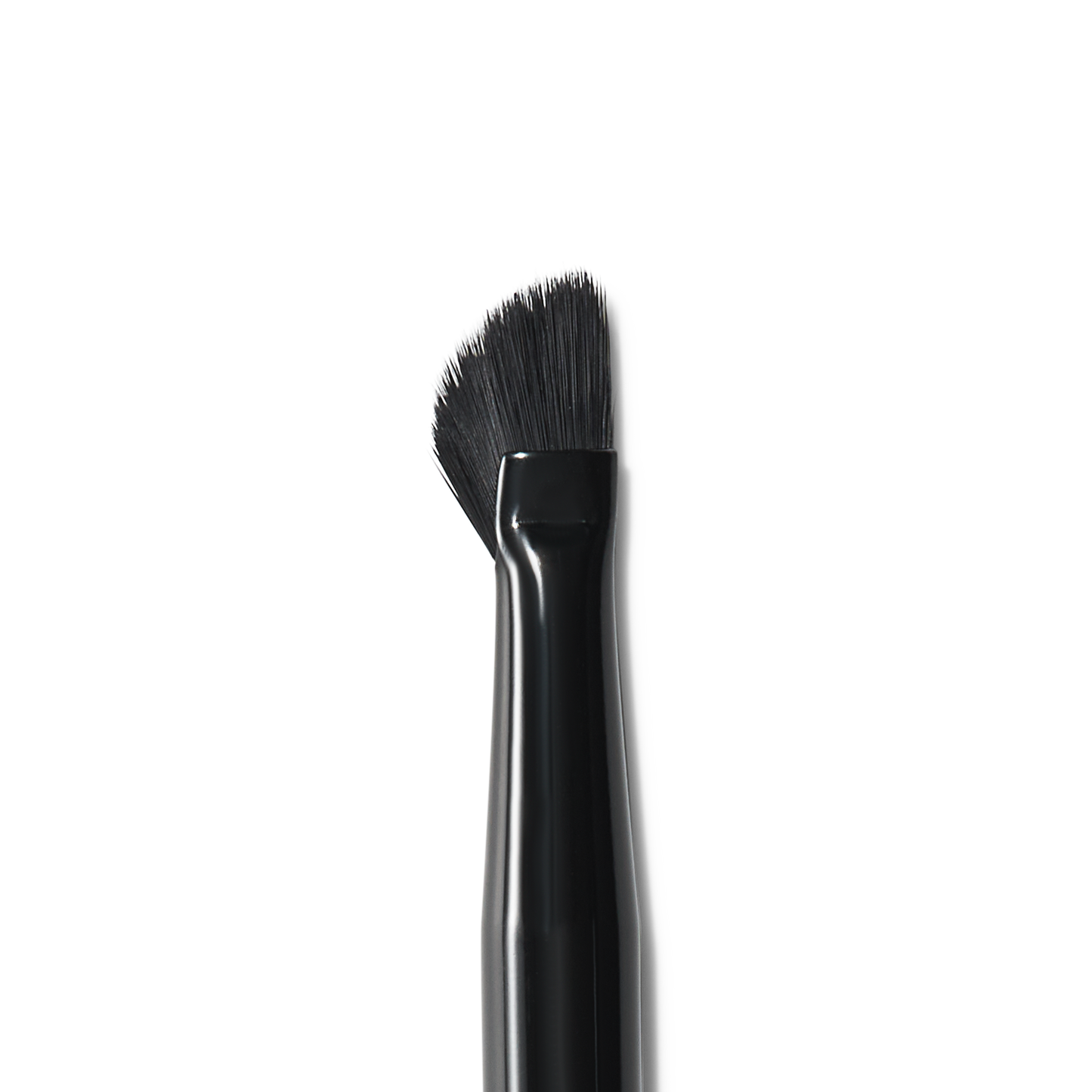 wing-it-liner-brush-s4 84091_MACRO_R.png