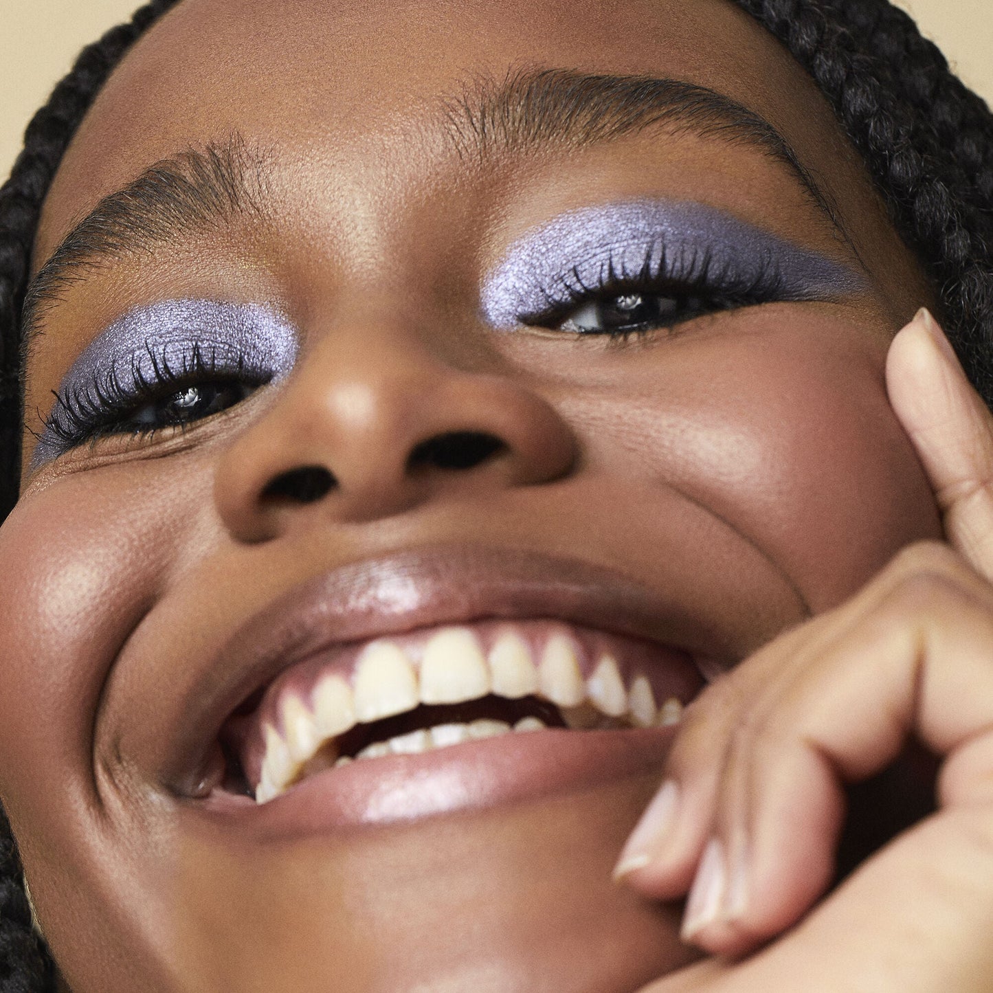 bite-size-eyeshadow-n0 Acai_EyePuttyPrimer_White_Macro_153_hi_20res_20final_IGF.jpg