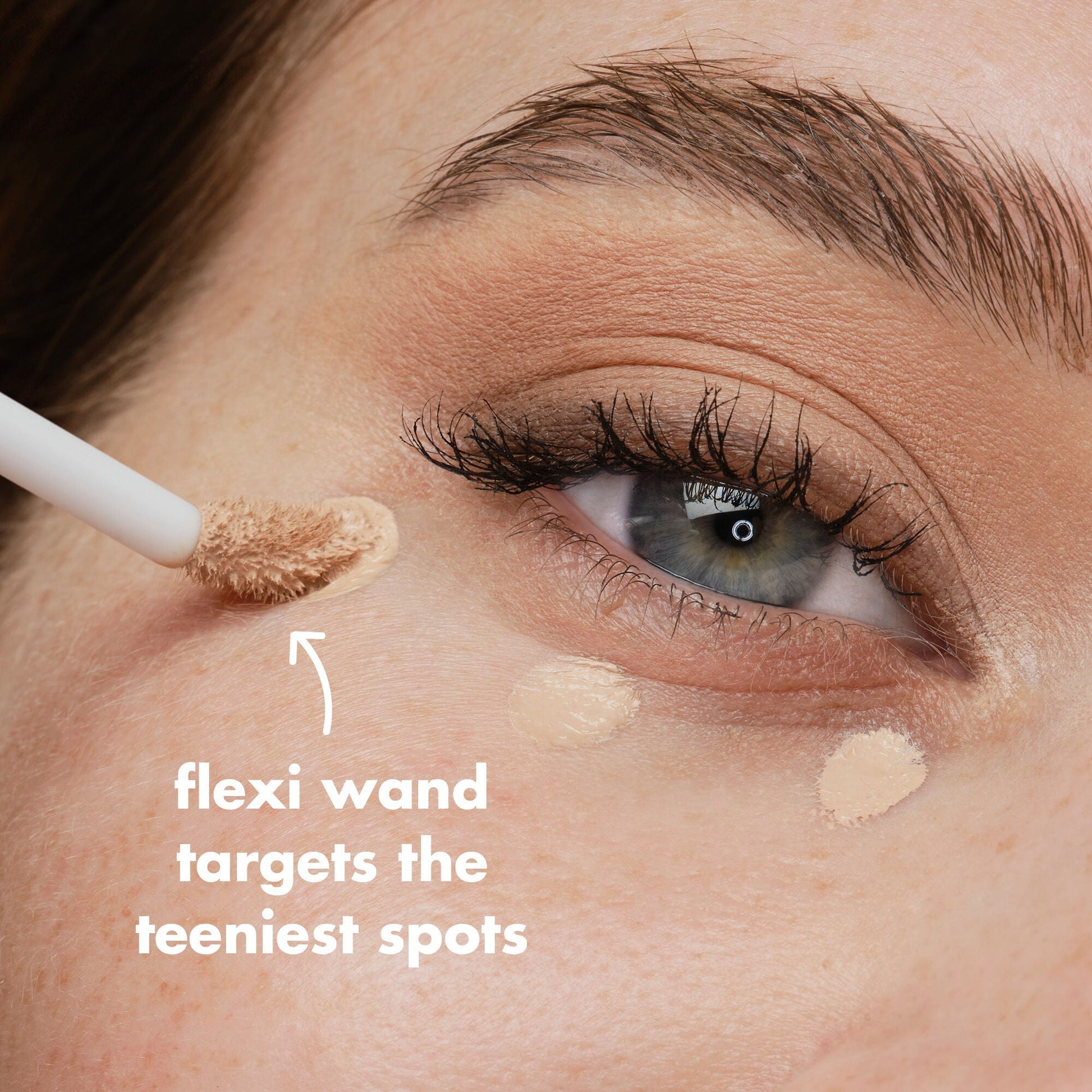 soft-glam-satin-concealer-l2 SP26_EDUCATION_SOFTGLAM_CONCEALER_APPLICATOR_bd5671e5-6b17-451a-b06e-2a5ddadba8cf.jpg